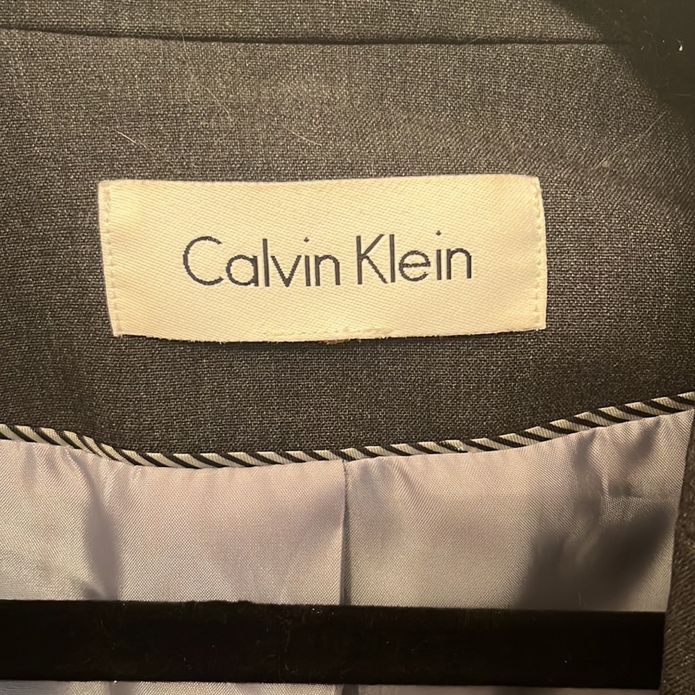 Calvin Klein suit jacket - Picture 2 of 5